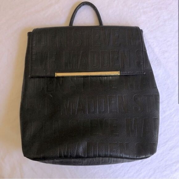 Steve madden black faux leather all over logo square backpack rucksack bag - Picture 1 of 8